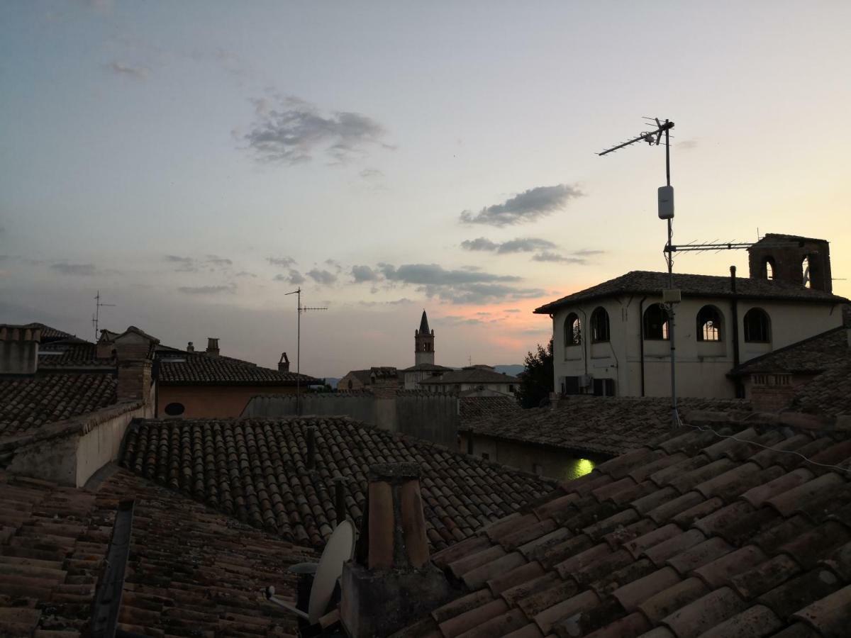 Appartamento Giusy Foligno Exterior foto