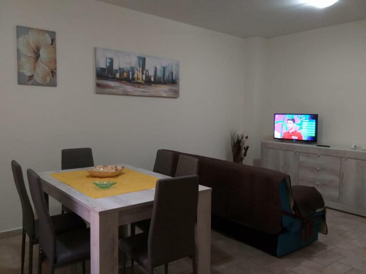 Appartamento Giusy Foligno Exterior foto